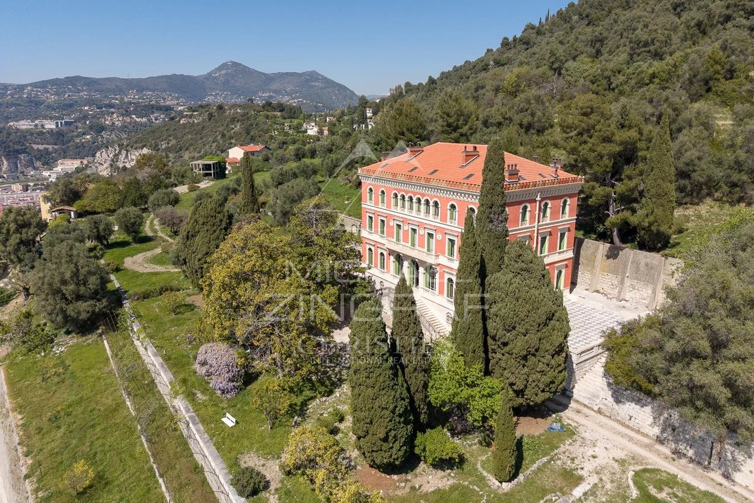Estate in Nice, Provence-Alpes-Côte d'Azur, France 2 - 17735878