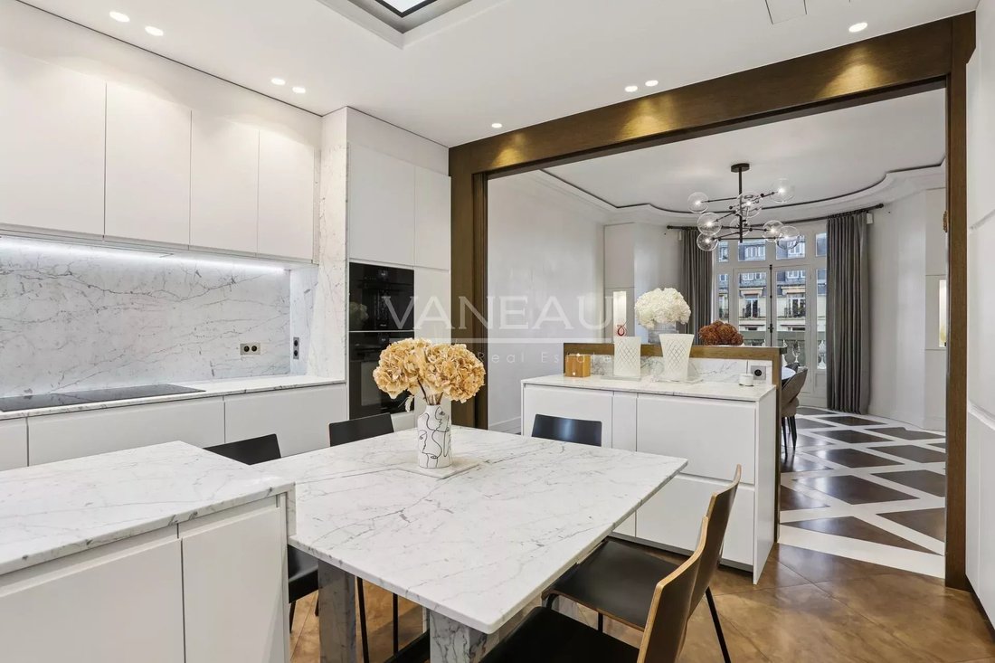 Apartment in Bois de Boulogne, Paris 16e Arrondissement, Paris 3 - 17735803