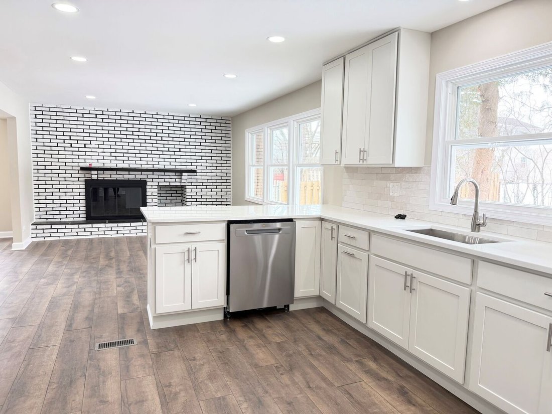 House in Buffalo Grove, Illinois, United States 5 - 17738355