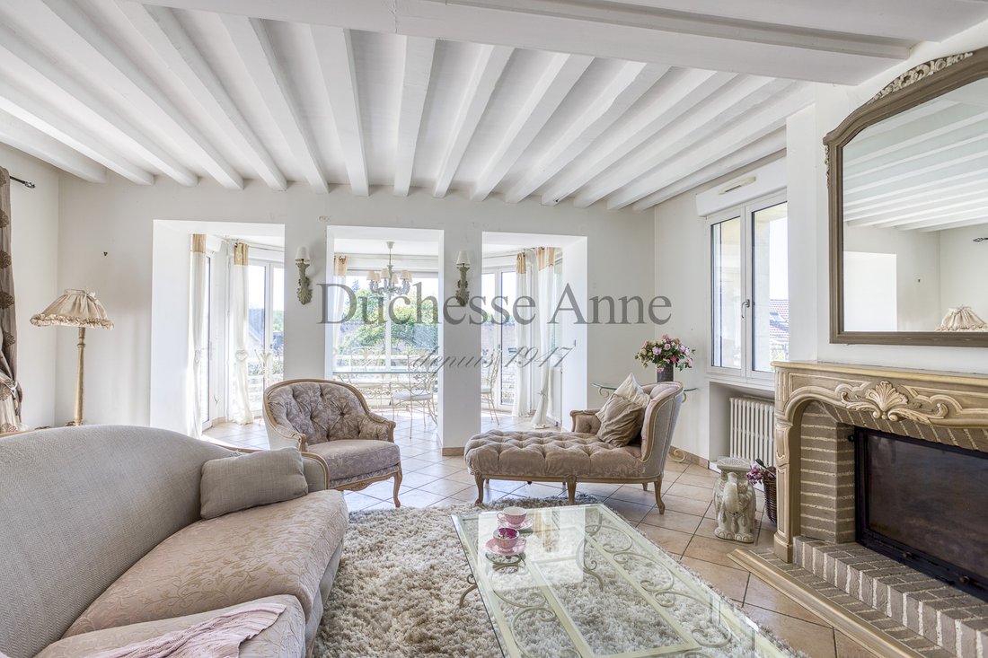 House in Les Bréviaires, Ile-de-France, France 5 - 17738675