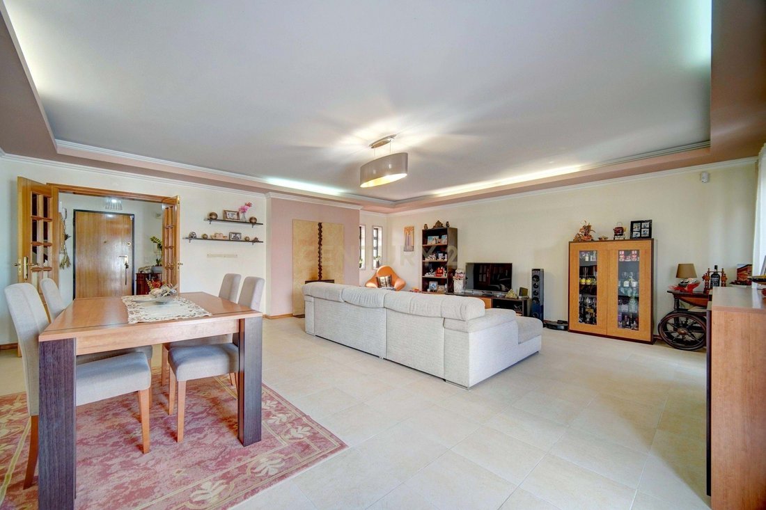 Villa in Algueirao-Mem Martins, Lisbon, Portugal 3 - 17738660