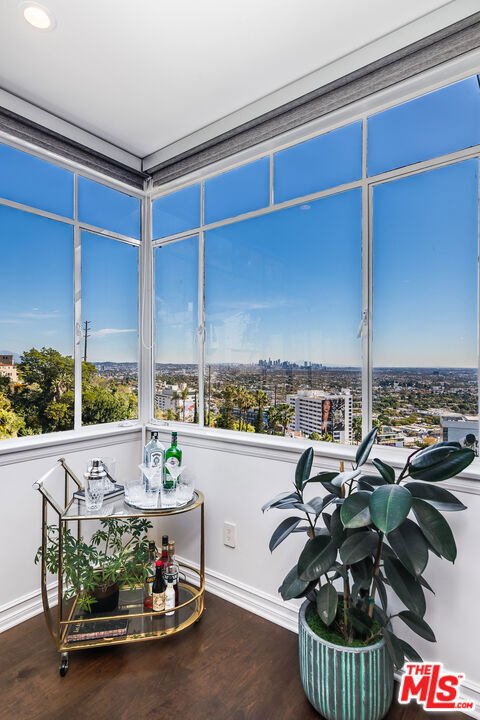 House in Los Angeles, California, United States 5 - 17737229