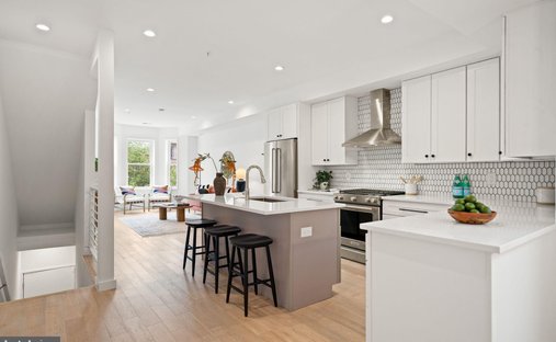 Condo in Washington, District of Columbia, United States 1