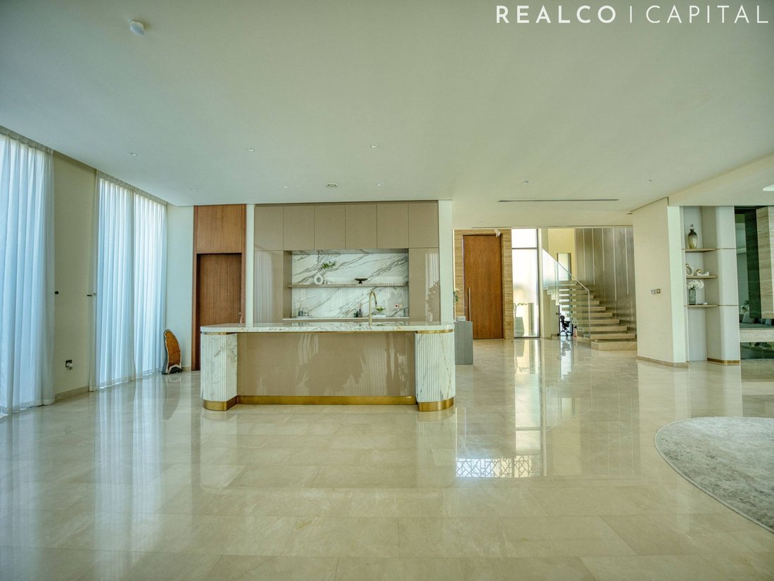 Villa in Hadaeq Sheikh Mohammed Bin Rashid, Dubai, United Arab Emirates 2 - 17735660