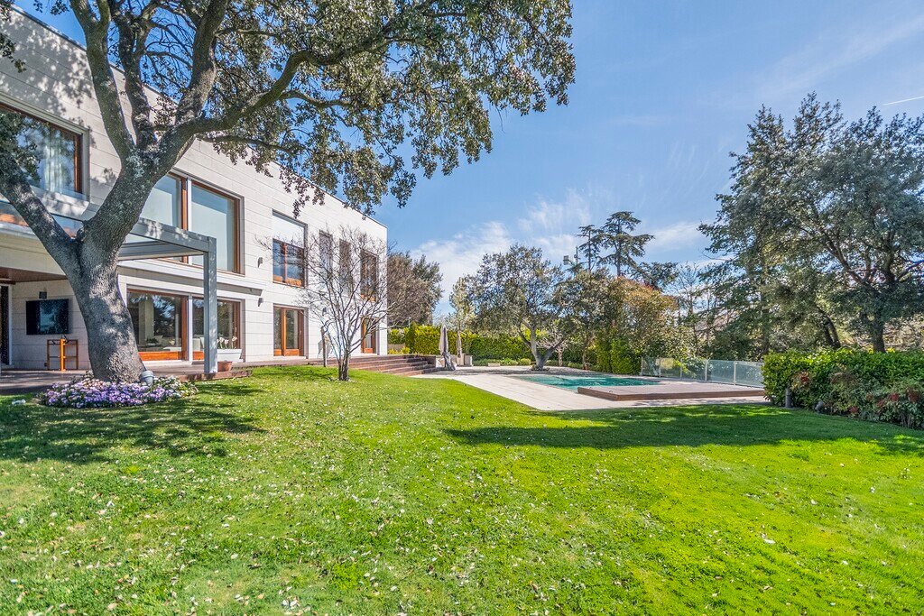 Villa in La Moraleja, Alcobendas, Comunidad de Madrid 1 - 17738810