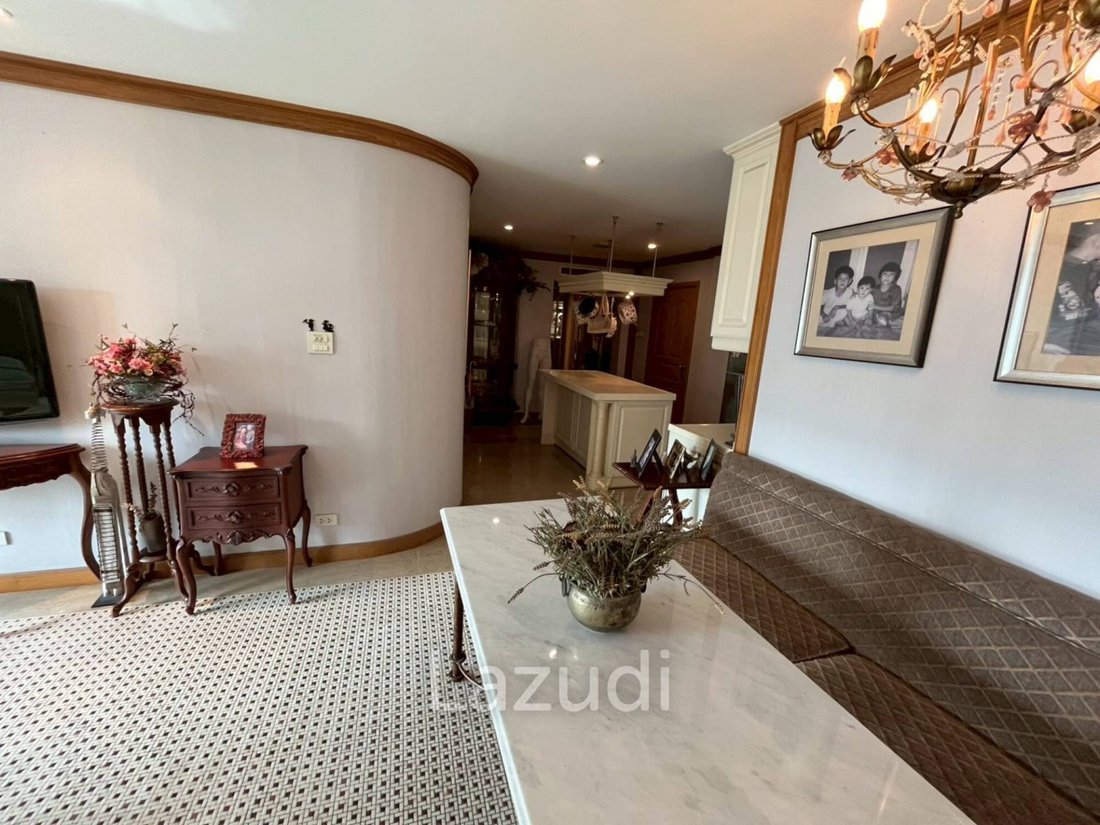 Apartment in Bangkok, Krung Thep Maha Nakhon, Thailand 3 - 17735941