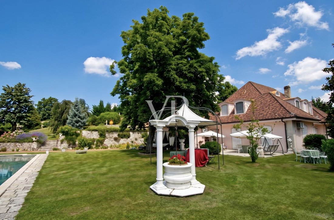 House in San Mauro Torinese, Piedmont, Italy 2 - 17735845