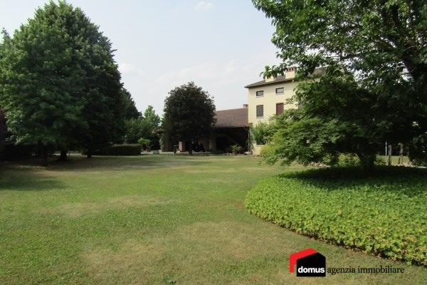 Villa in Zane, Veneto, Italy 1 - 15510459