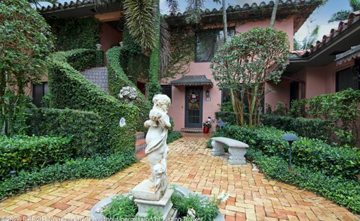 Condo in Palm Beach, Florida, United States 1