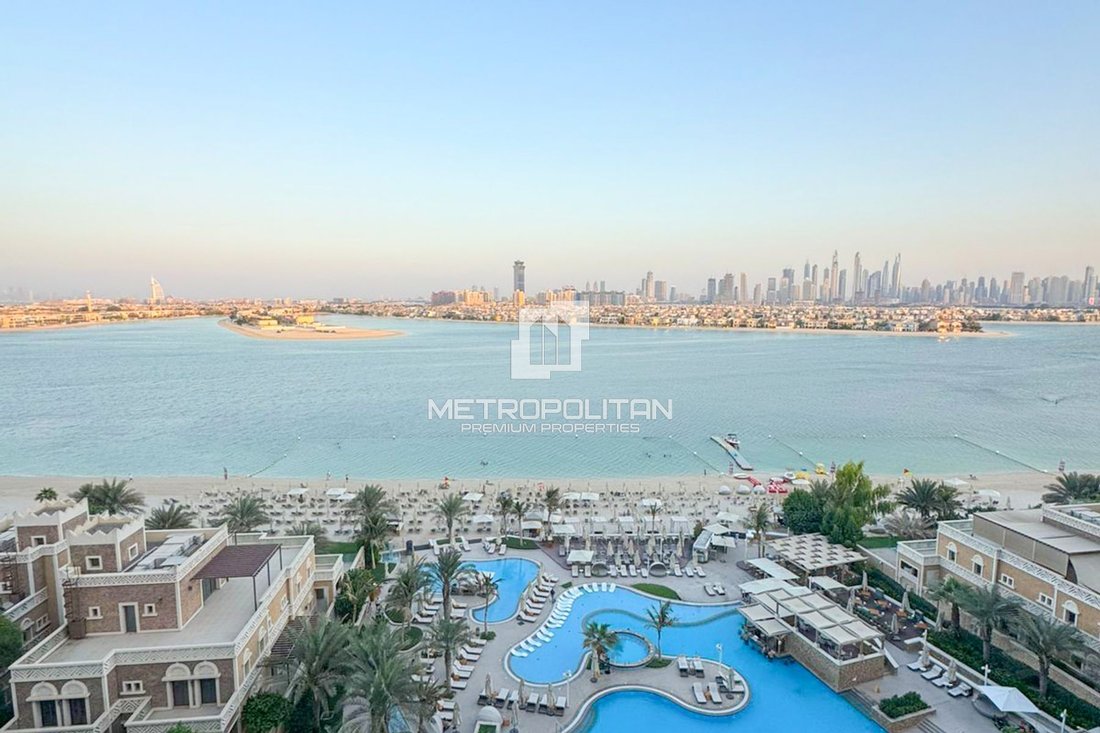 Apartment in Palm Jumeirah, Dubai, United Arab Emirates 1 - 17735994