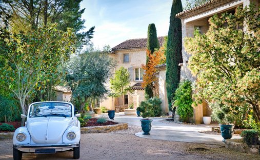 Estate in Uzès, Occitania, France 1