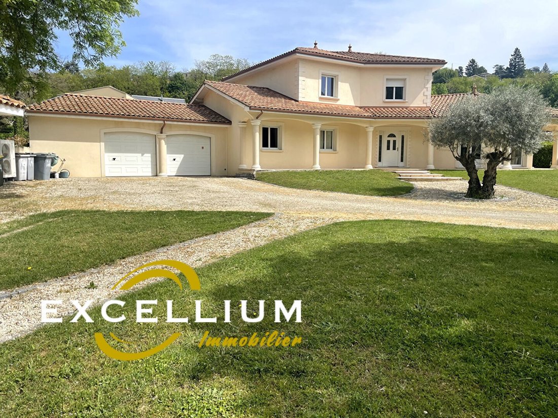Villa in Rochetaillee-sur-Saone, Auvergne-Rhône-Alpes, France 1 - 17691074