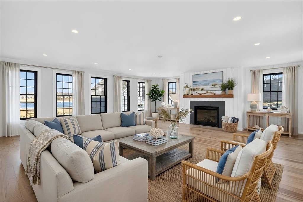 House in Cohasset, Massachusetts, United States 4 - 17739703