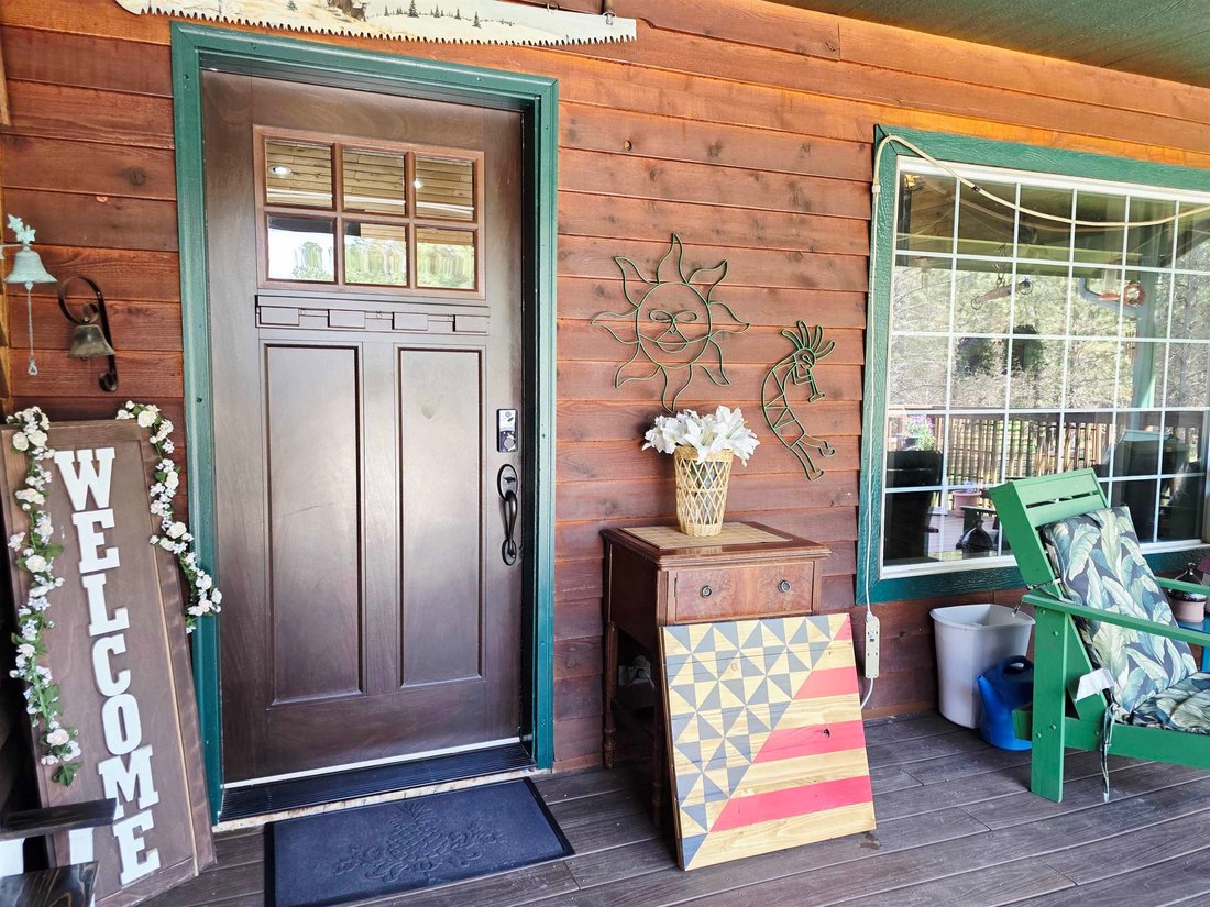 House in Springdale, Washington, United States 4 - 17737123