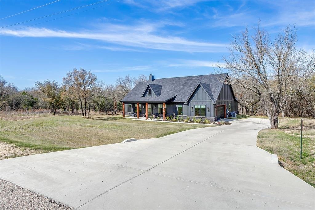 House in Granbury, Texas, United States 3 - 17738585