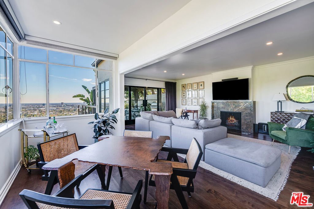 House in Los Angeles, California, United States 3 - 17737229