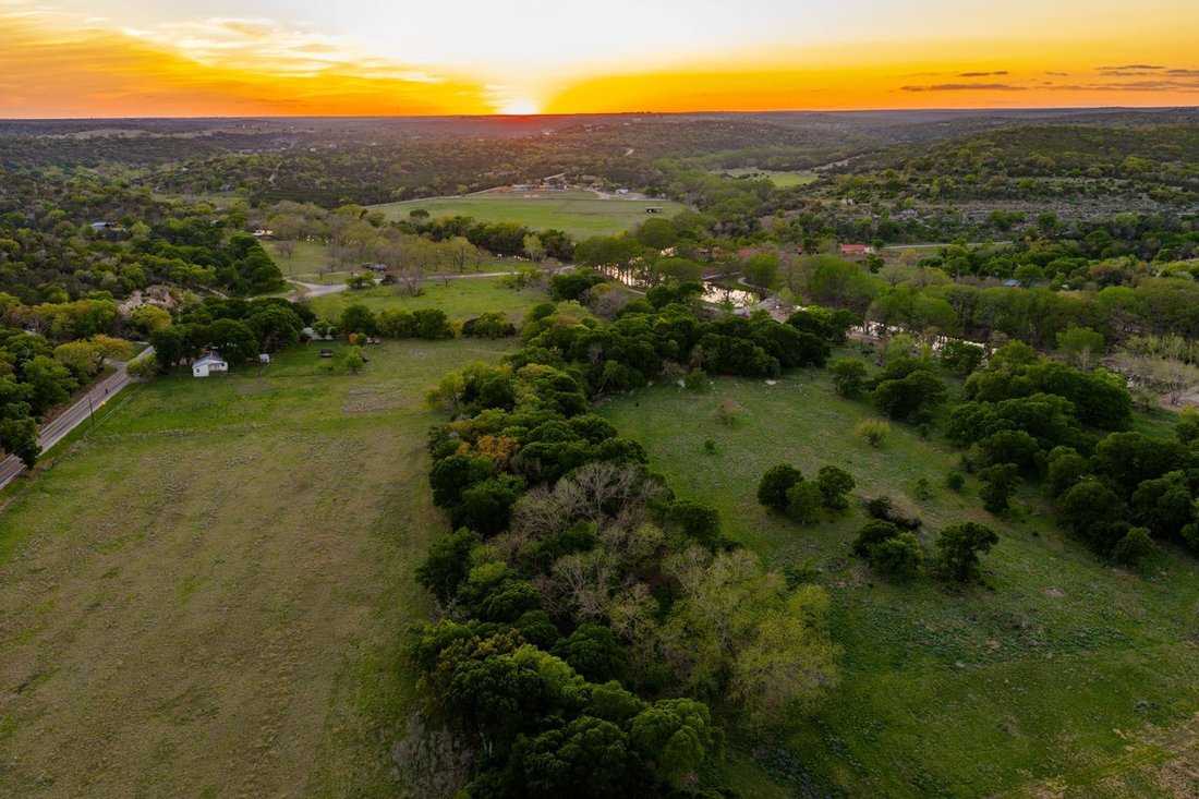 Land in Hunt, Texas, United States 2 - 17739732