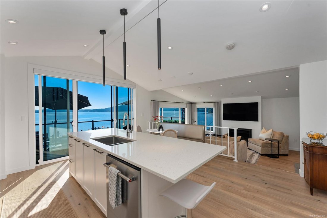 House in Mill Bay, British Columbia, Canada 3 - 17738888