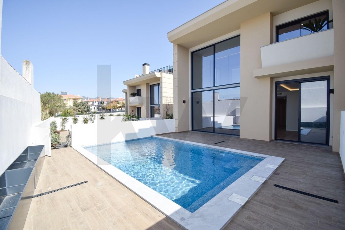 Townhouse in Alcabideche, Lisbon, Portugal 5 - 17736375
