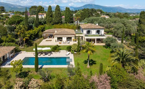 Haus in Valbonne, Provence-Alpes-Côte d'Azur, Frankreich 1
