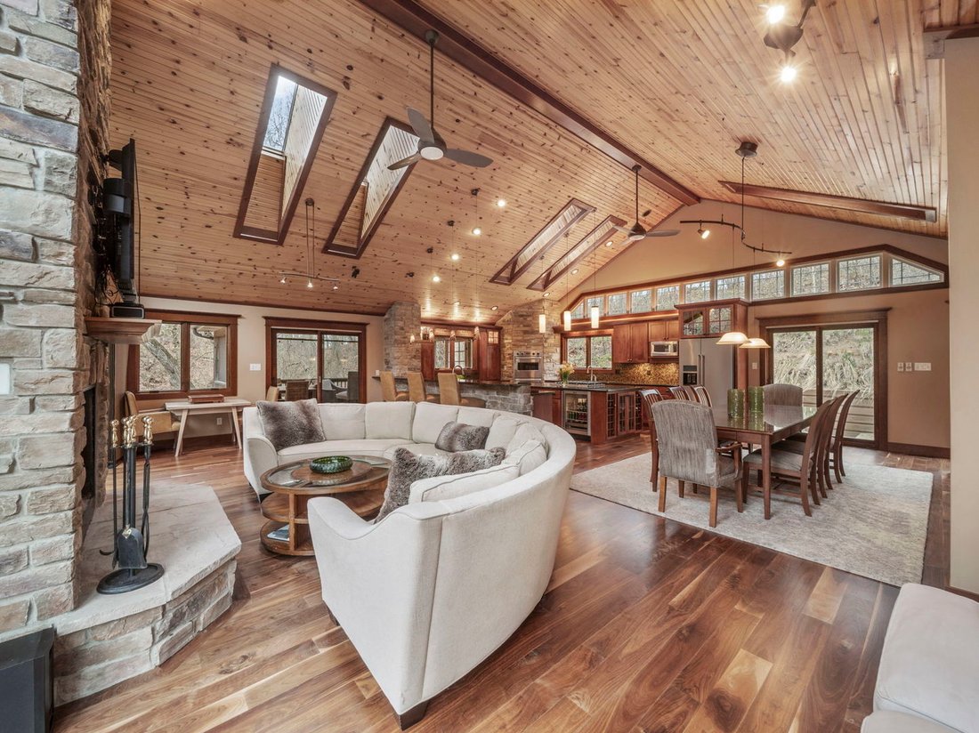 House in Beverly Shores, Indiana, United States 3 - 17732231