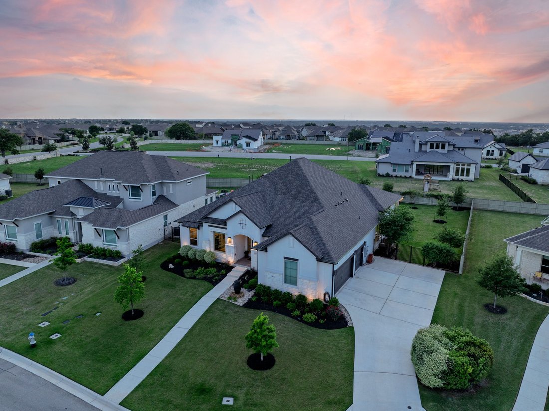 House in Liberty Hill, Texas, United States 2 - 17739123