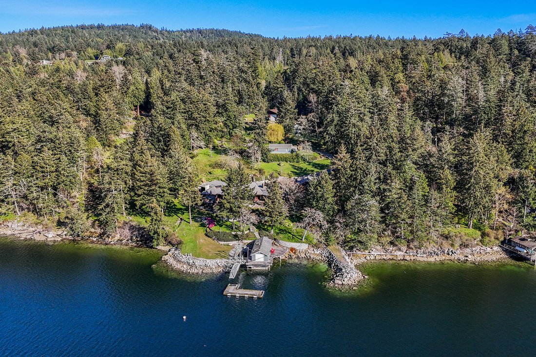 House in Saanichton, British Columbia, Canada 3 - 17738650