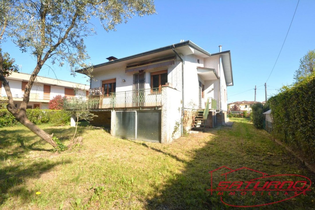 Villa in Montuolo - Fagnano, Lucca, Italy 3 - 17737604