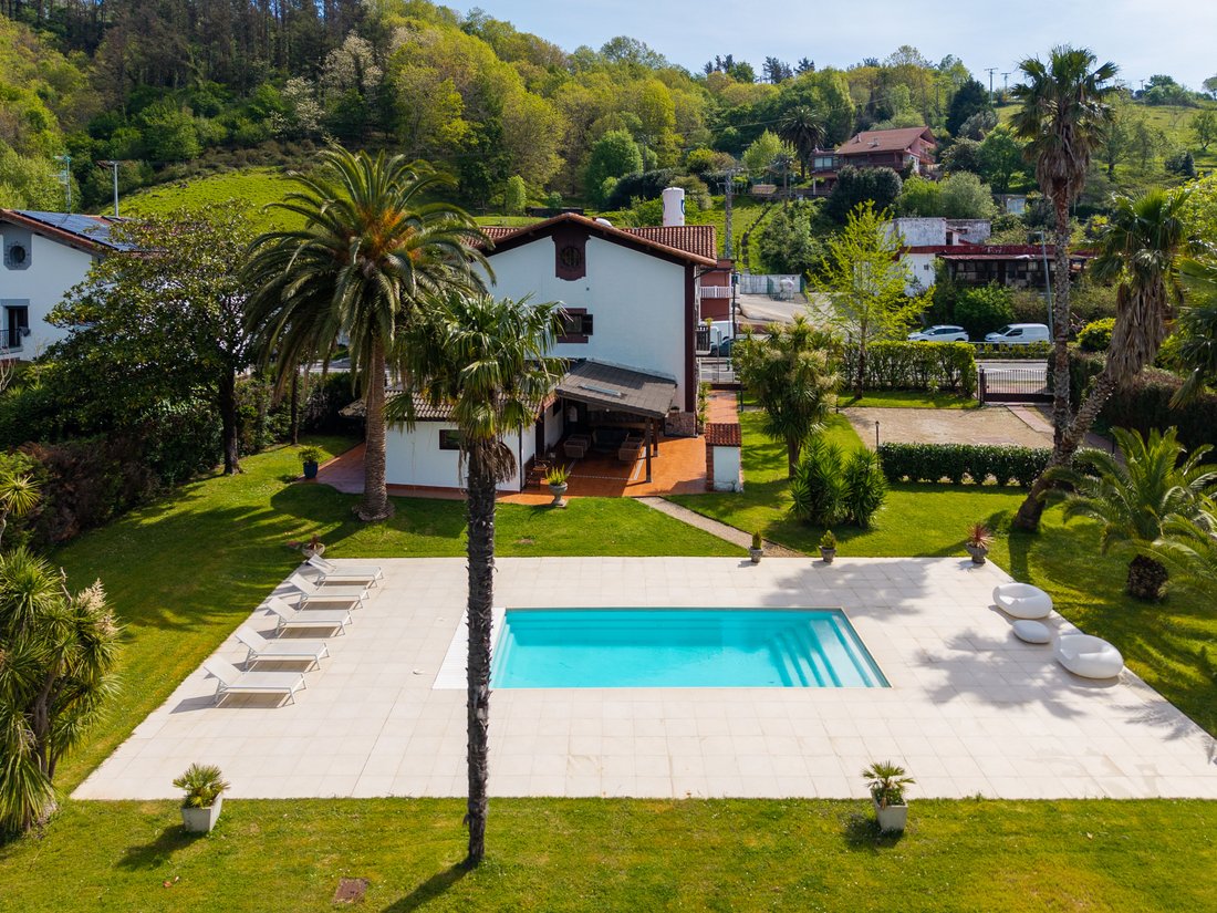 House in Usurbil, Basque Country, Spain 5 - 17739011