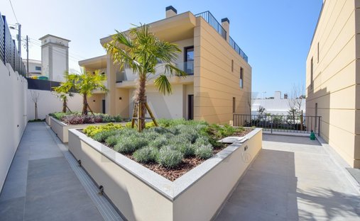 Townhouse en Alcabideche, Distrito de Lisboa, Portugal 1
