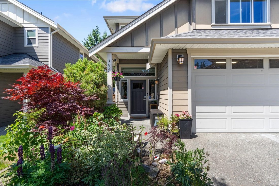House in Victoria, British Columbia, Canada 2 - 17738880
