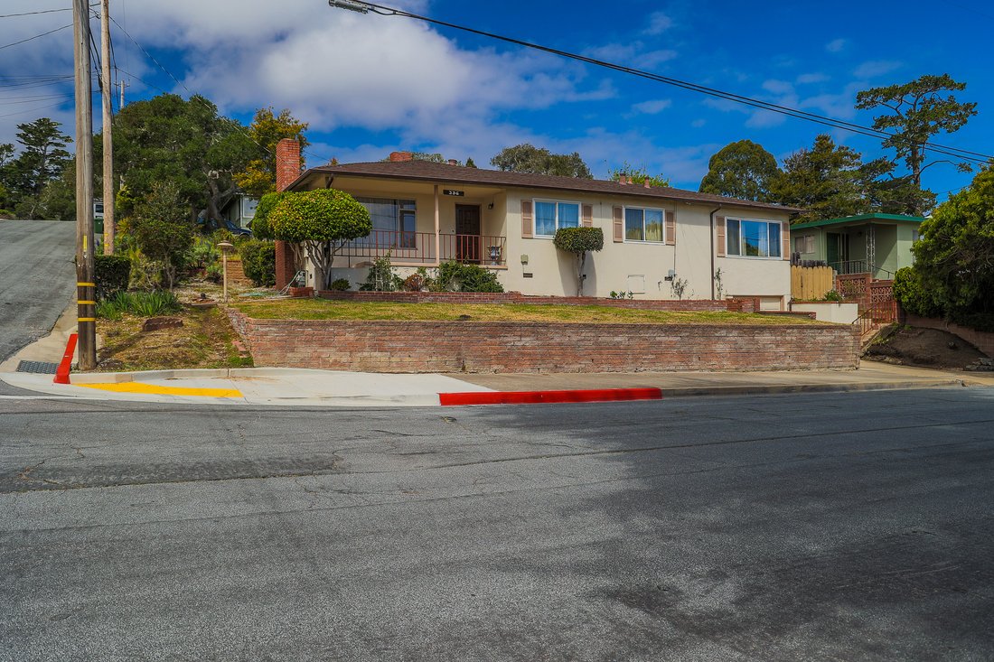 House in Monterey, California, United States 1 - 17736912