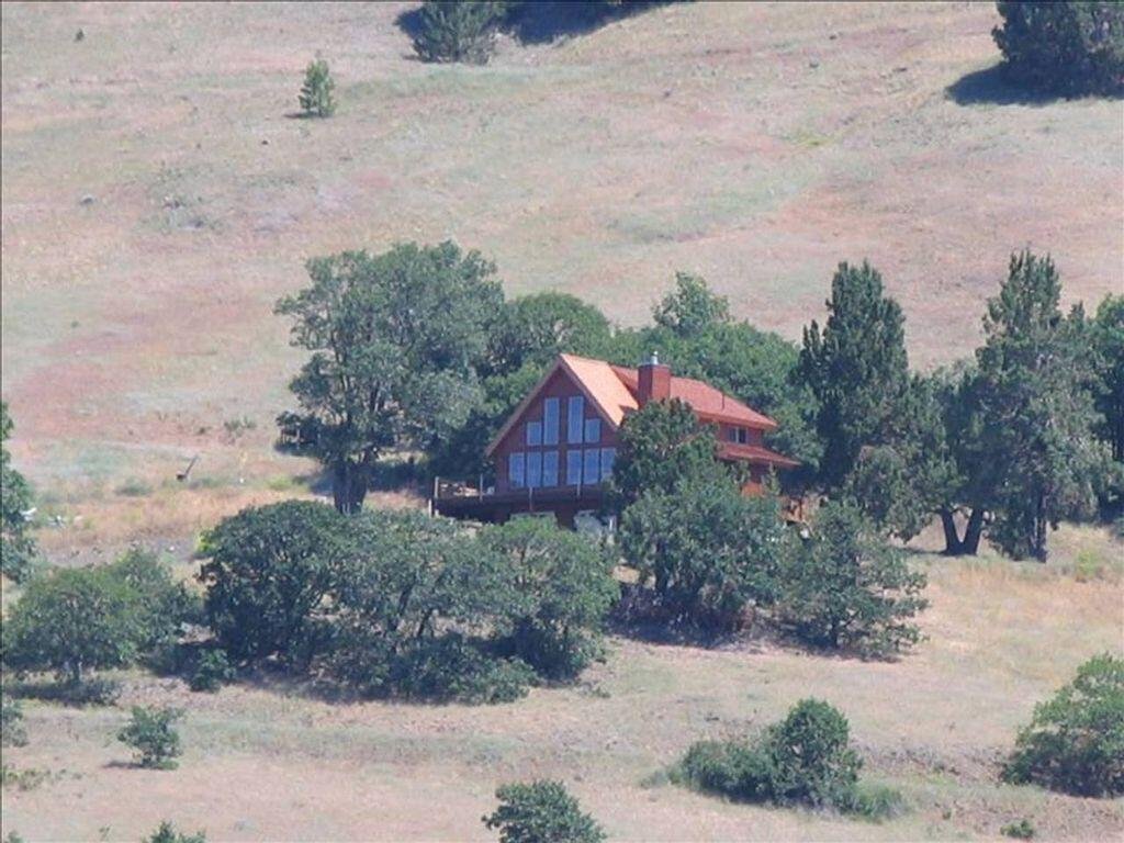 House in Ashland, Oregon, United States 1 - 17737741