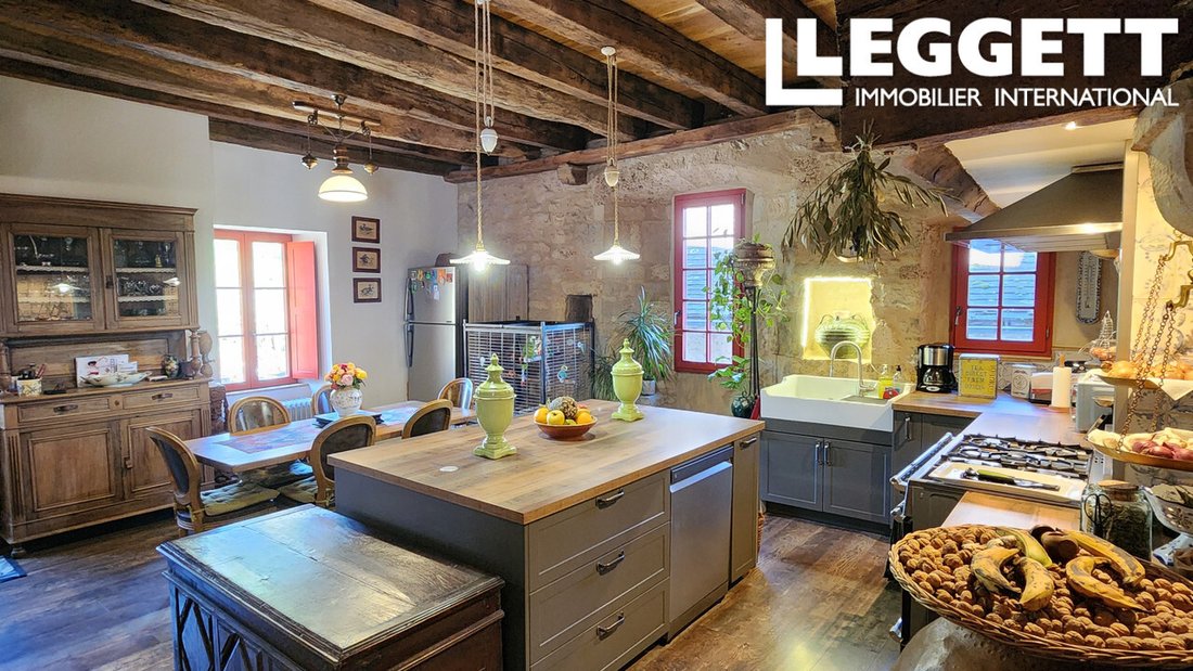 House in Autoire, Occitania, France 4 - 17735699