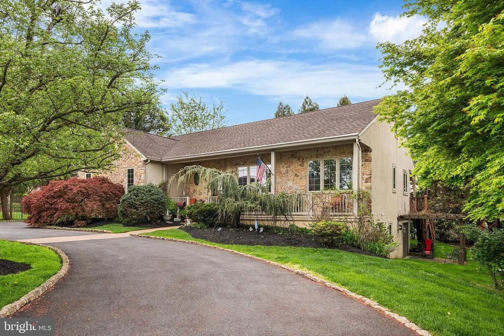 House in Conshohocken, Pennsylvania, United States 2 - 17736310
