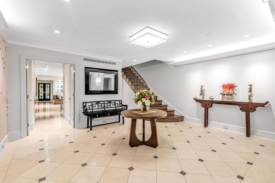Townhouse in New York, New York, United States 2 - 15367346