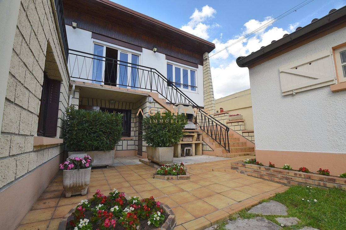 House in Adamville, Saint-Maur-des-Fossés, France 2 - 17739768