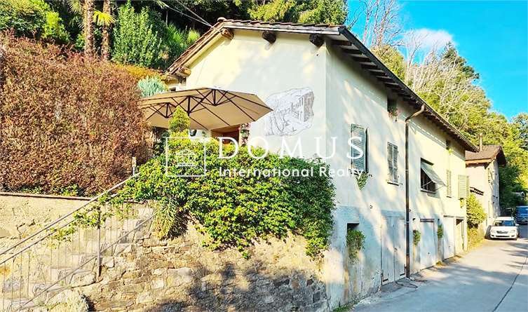 Single Family House In Aranno