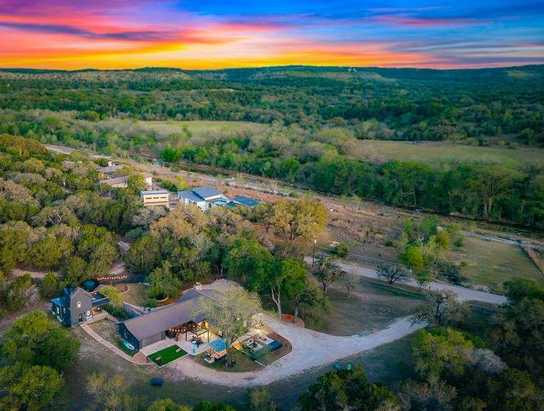 House in Wimberley, Texas, United States 4 - 17631849