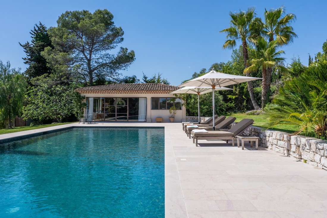 House in Valbonne, Provence-Alpes-Côte d'Azur, France 3 - 17738651