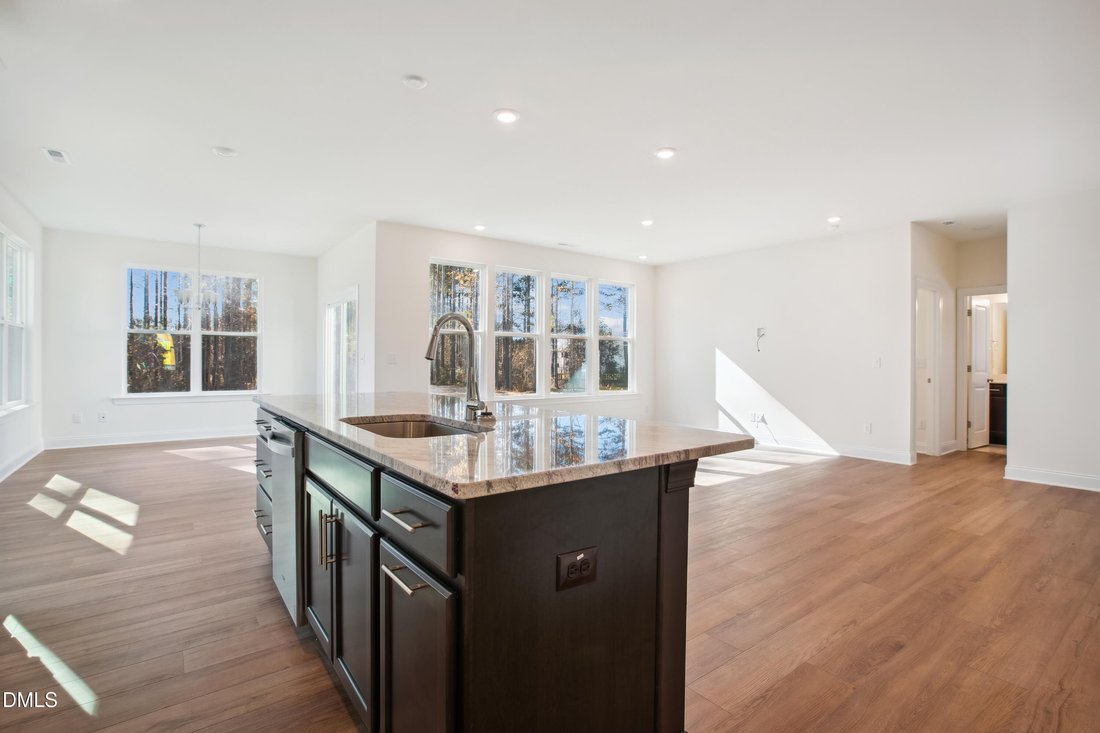 House in Zebulon, North Carolina, United States 2 - 17737984