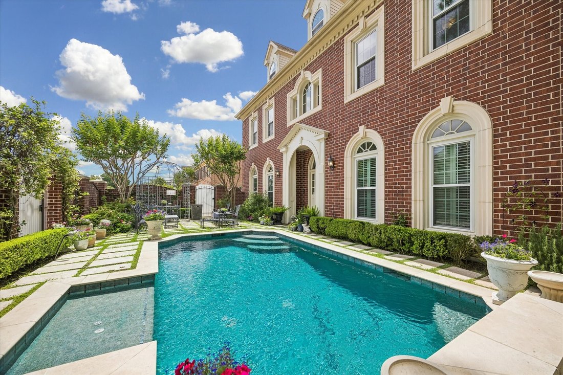 House in Houston, Texas, United States 2 - 17739032