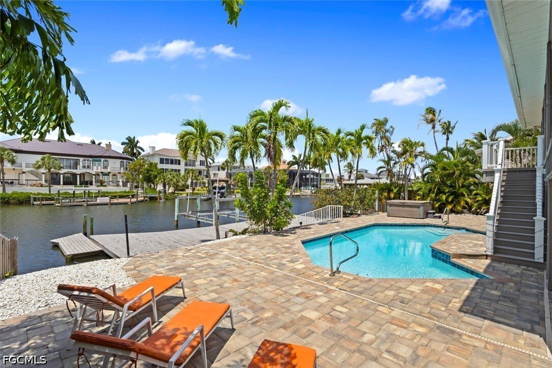 House in Fort Myers Beach, Florida, United States 4 - 17737155