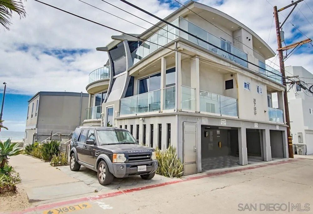 Condo in San Diego, California, United States 3 - 17737905