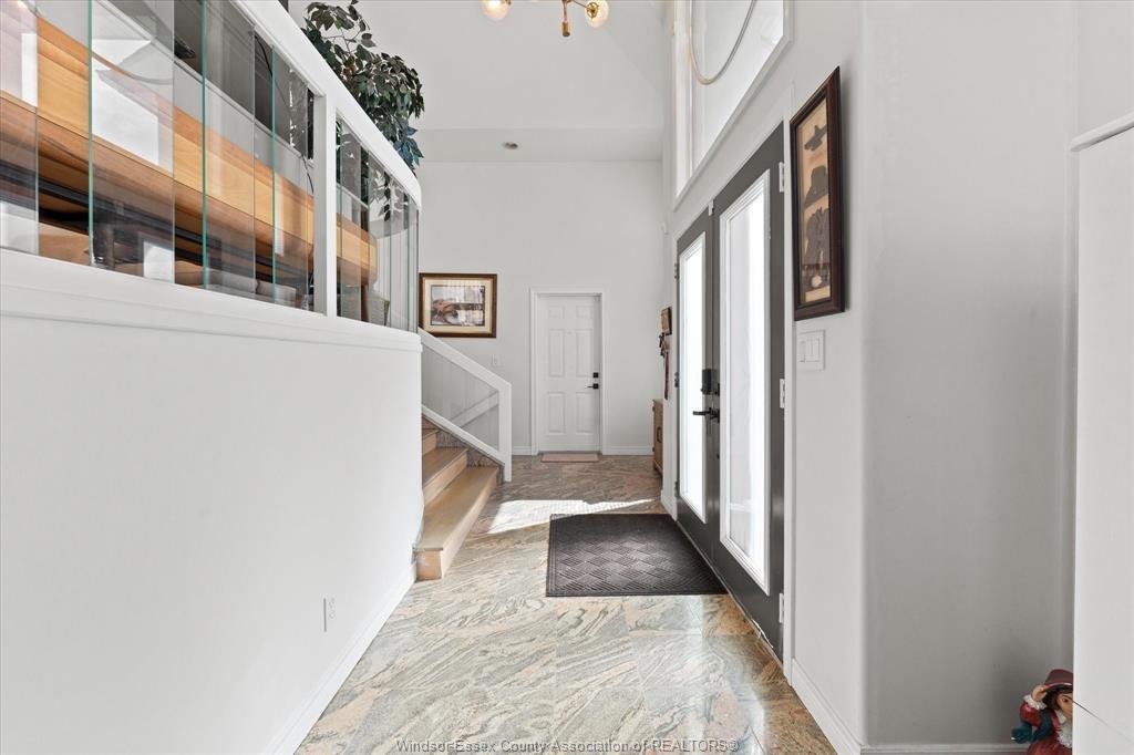 House in Windsor, Ontario, Canada 4 - 17736423