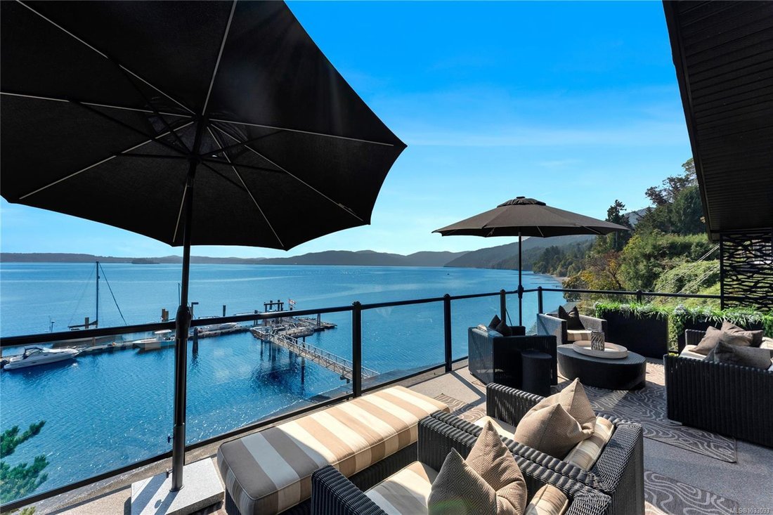House in Mill Bay, British Columbia, Canada 2 - 17738888