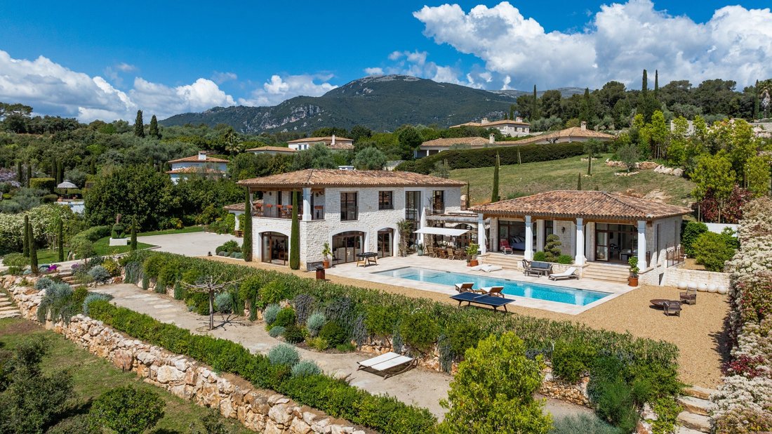 House in Nord, Roquefort-les-Pins, France 1 - 17738654