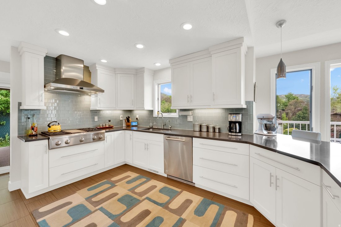 House in Bountiful, Utah, United States 5 - 17737262