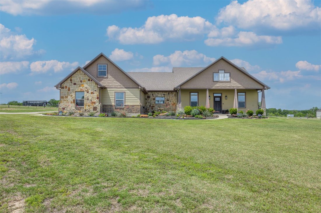 House in Caldwell, Texas, United States 1 - 16674661