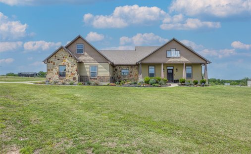 House in Caldwell, Texas, United States 1